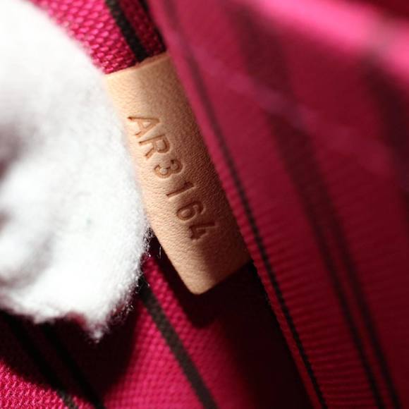 LOUIS VUITTON Monogram Neverfull MM Pouch Accessory Pouch LV Auth am4770 - Picture 12 of 16